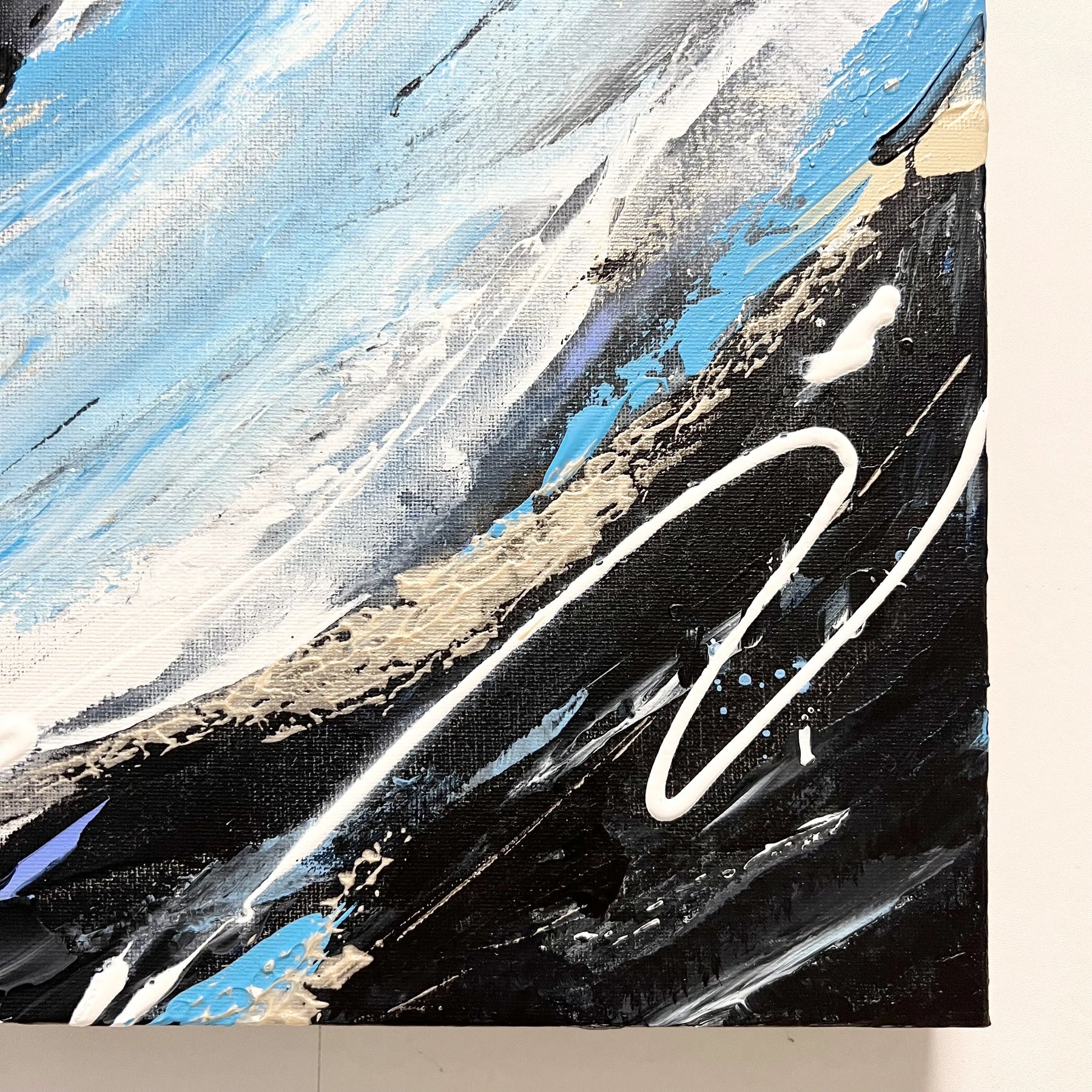 CLARITY - UNIVERSE 2405101